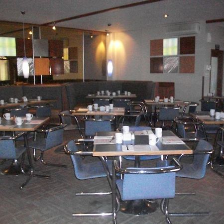 Motel Princesse Saguenay Exterior foto